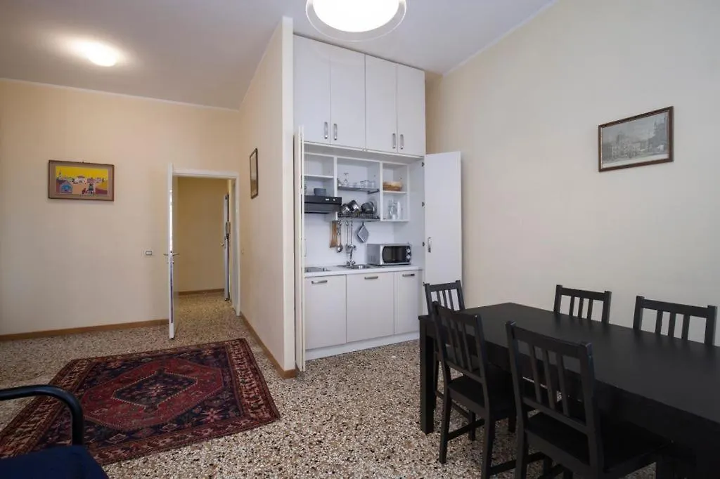 ***  Casa Del Melograno Bed & Breakfast Venice Italy