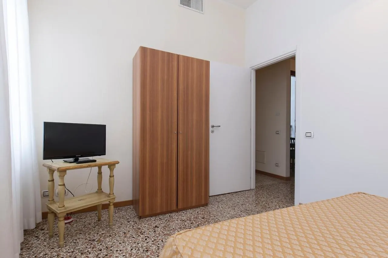 Casa Del Melograno Bed & Breakfast Venice