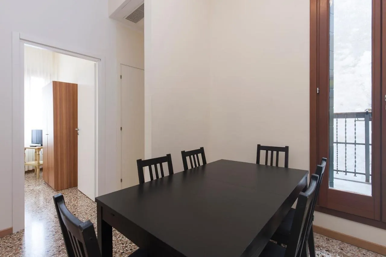 Casa Del Melograno Bed & Breakfast Venice