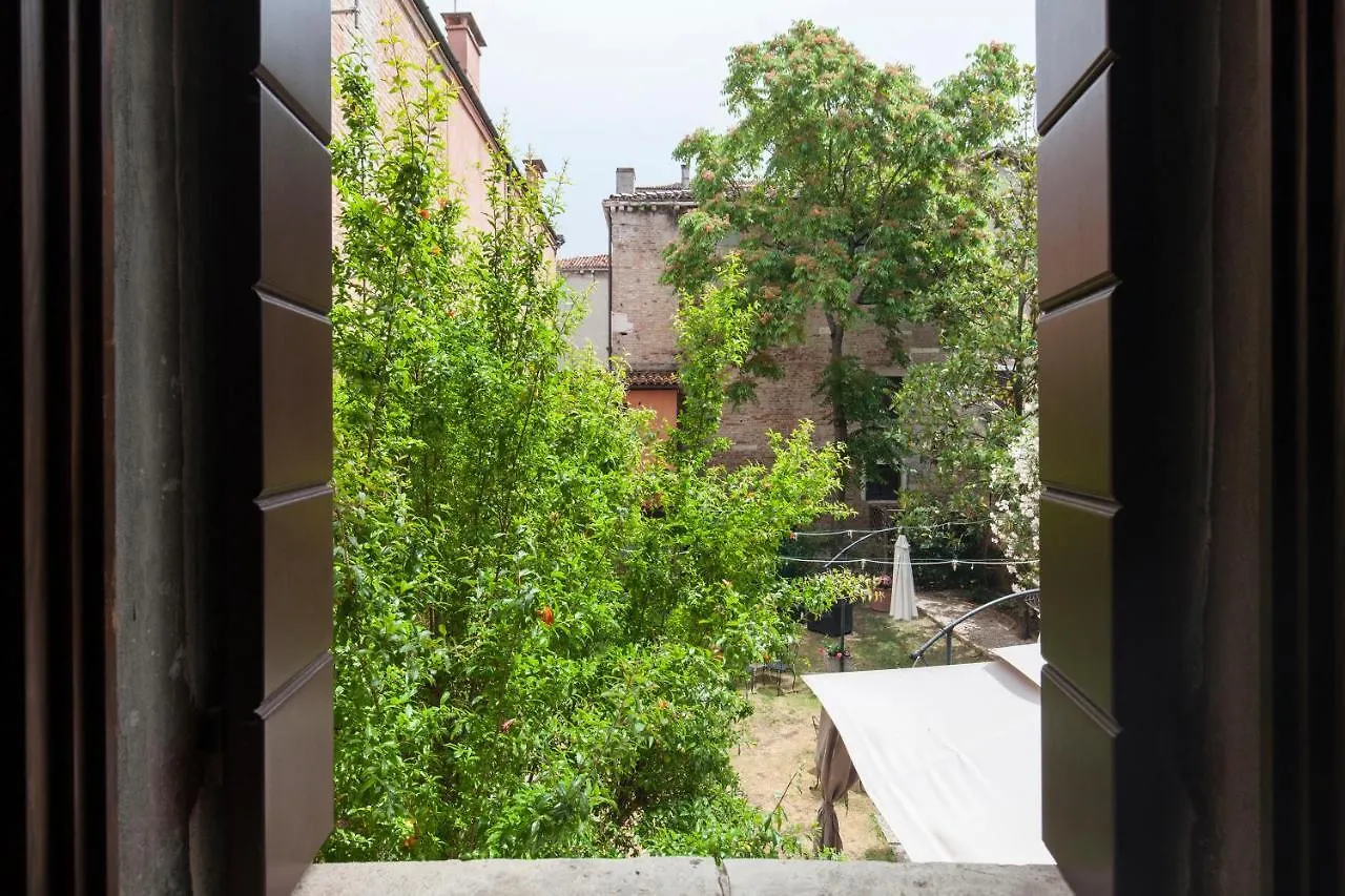 Casa Del Melograno Bed & Breakfast Venice 3*,  Italy