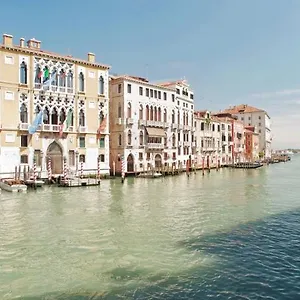Galleria Venecia