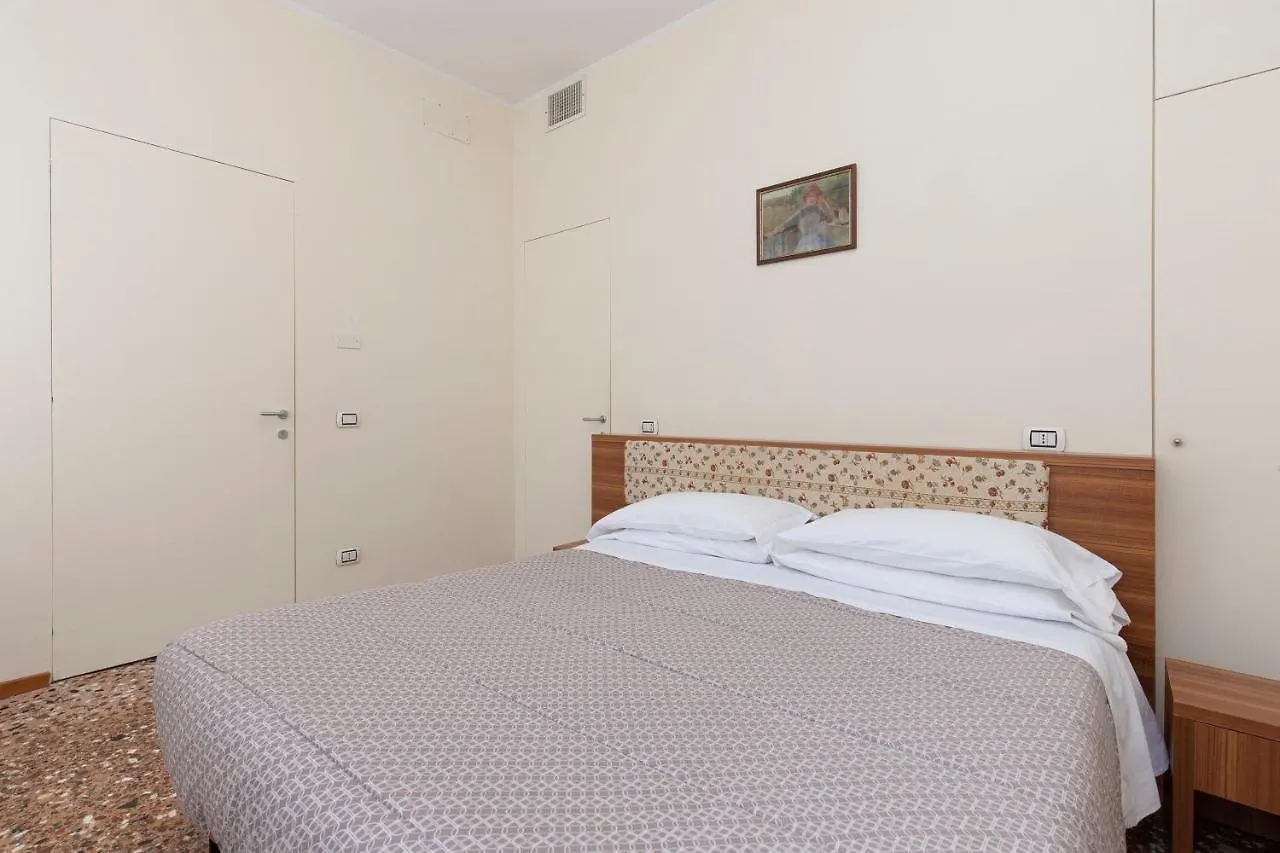 Casa Del Melograno Bed & Breakfast Venice