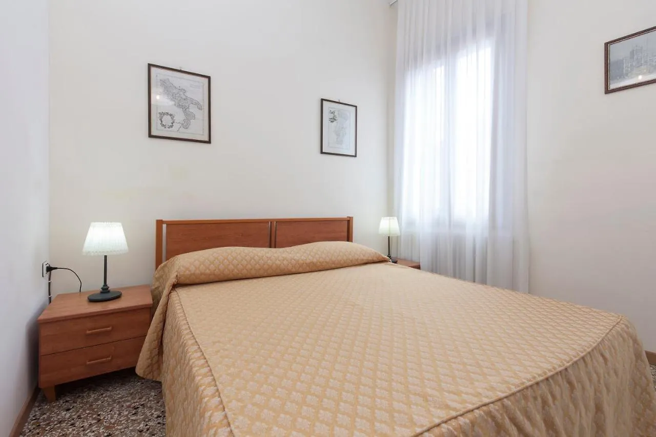 Casa Del Melograno Bed & Breakfast Venice