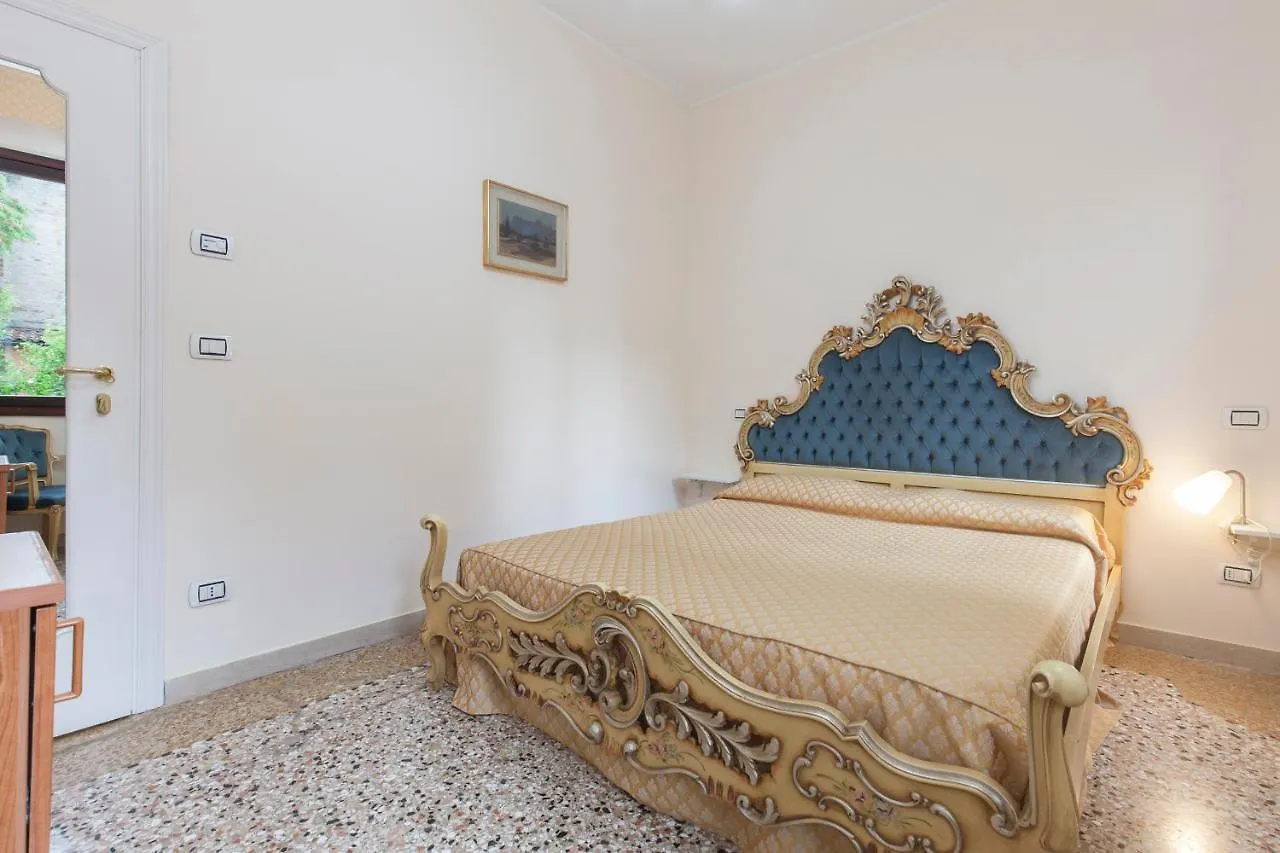Casa Del Melograno Bed & Breakfast Venice