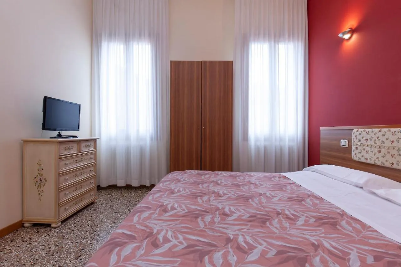 Casa Del Melograno Bed & Breakfast Venice Italy